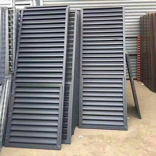 手動(dòng)電動(dòng)百葉窗車(chē)間